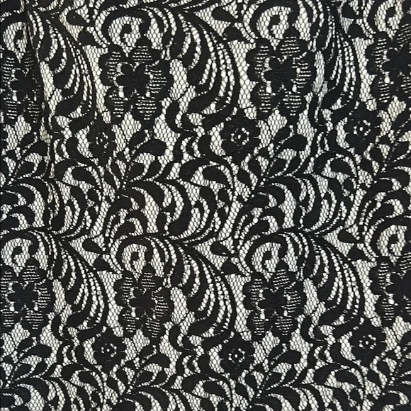 Worthington Black Lace Skirt - Picture 4 of 9